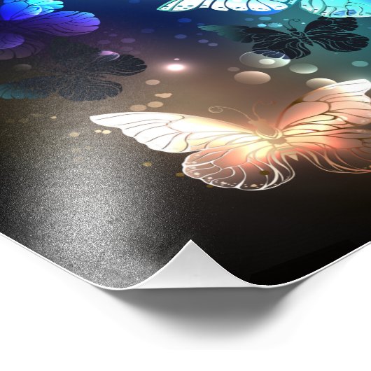 Fluttering Night Butterfly Foto Afdruk (Hoek)