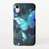 Fluttering Night Butterfly iPhone Hoesje (Achterkant)