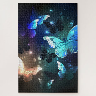 Fluttering Night Butterfly Legpuzzel