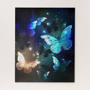 Fluttering Night Butterfly Legpuzzel