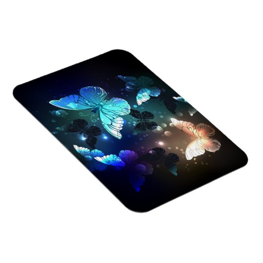 Fluttering Night Butterfly Magneet (Rechterzijde)