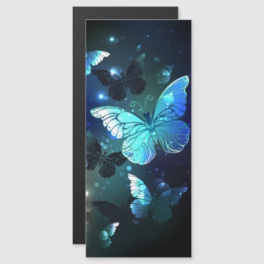 Fluttering Night Butterfly Magnetische Uitnodiging (Voorkant / Achterkant)