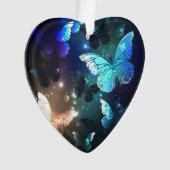 Fluttering Night Butterfly Ornament (voorkant)
