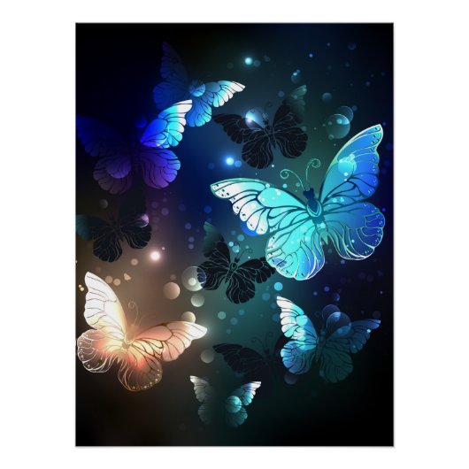Fluttering Night Butterfly Perfect Poster (Voorkant)