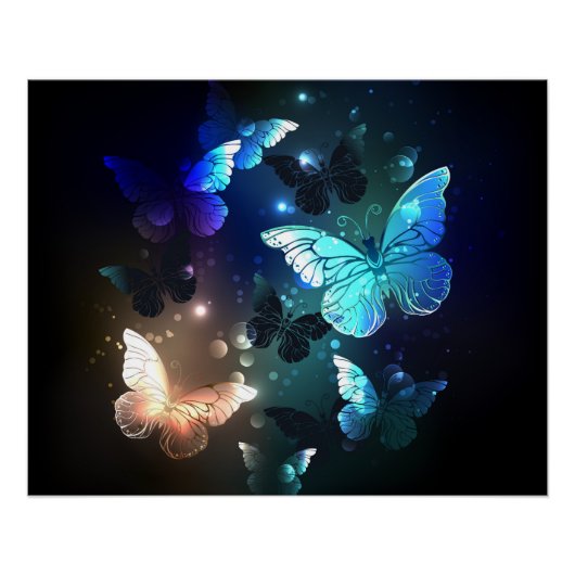 Fluttering Night Butterfly Perfect Poster (Voorkant)