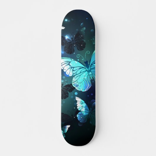 Fluttering Night Butterfly Persoonlijk Skateboard (Voorkant)