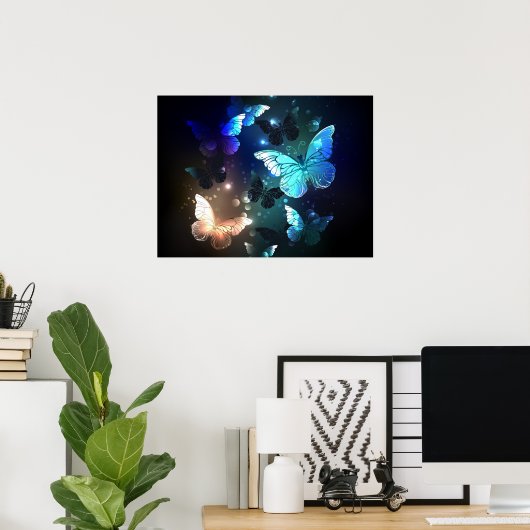 Fluttering Night Butterfly Poster (Thuiskantoor)