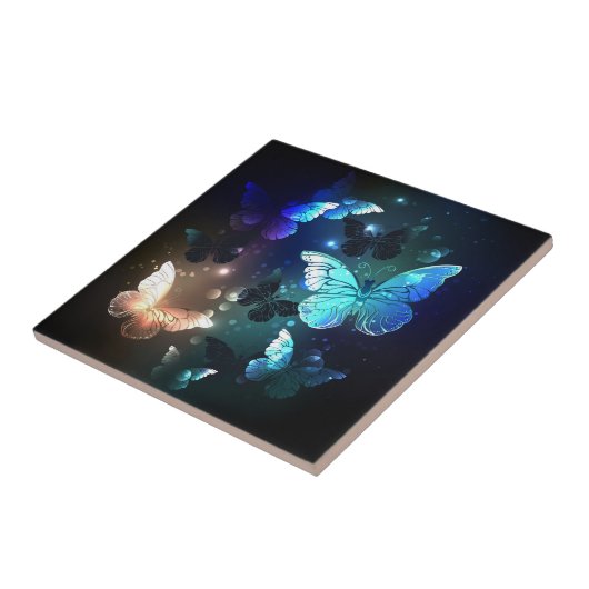 Fluttering Night Butterfly Tegeltje (Zijkant)