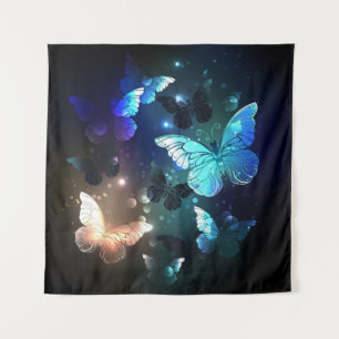 Fluttering Night Butterfly Wandkleed