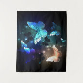 Fluttering Night Butterfly Wandkleed (Voorkant)