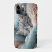 Fluwelig Kitten in een Zachte Deken Case-Mate iPhone Case (Achterkant)