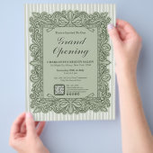 Flyer voor grote opening met sierlijke boogframe i (Hand)