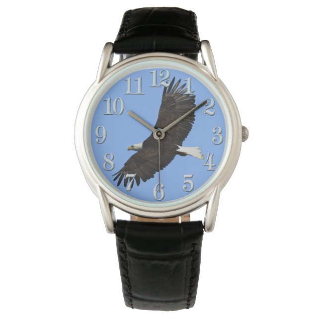 Flying Bald Eagle and Blue Sky Wildlife Wristwatch Horloge (Voorkant)