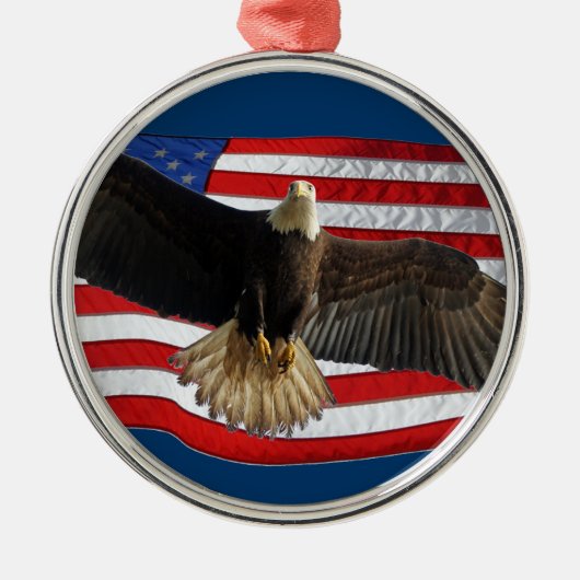 Flying Bald Eagle USA Patriottische Gift Metalen Ornament (Voorkant)