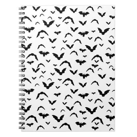 Flying Bats on White Notitieboek (Voorkant)
