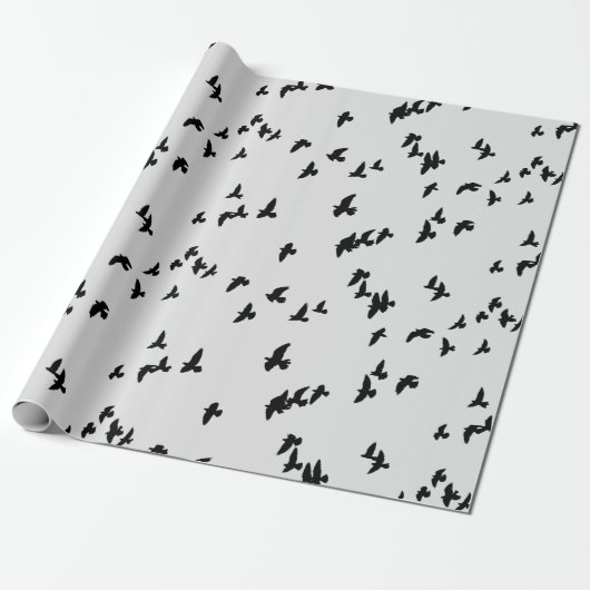 Flying Black Birds Gothic Cadeaupapier (Uitgerold)