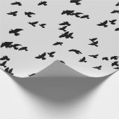 Flying Black Birds Gothic Cadeaupapier (Hoek)