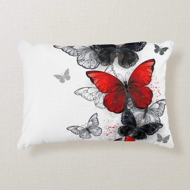 Flying Black en Red Morpho Vlinders Accent Kussen (Voorkant)
