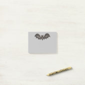 Flying Black Grey Spooky Bat Happy Halloween Post-it® Notes (Op bureau)
