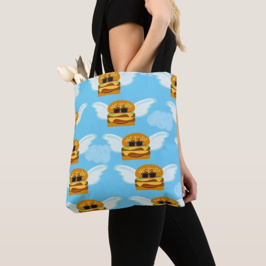 Flying Cheeseburger Fun Pattern Art Tote Bag (Dichtbij)