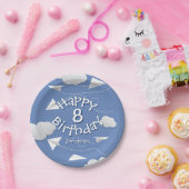 flying folded paper airplanes kids birthdays papieren bordje (Feest)