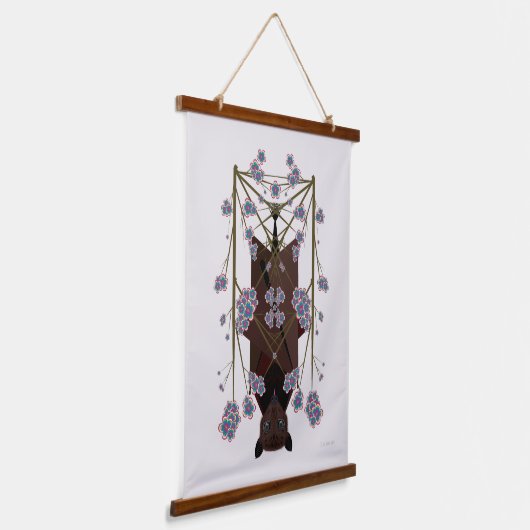Flying Fox Wood Topped Tapestry Hangend Wandkleed (Gebogen)