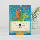 Flying Green Dragon Over Starry Castle Birthday Kaart (Staand voorkant)