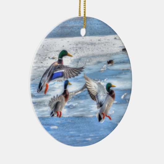Flying Mallard Ducks Wildlife Gift Keramisch Ornament (Rechts)