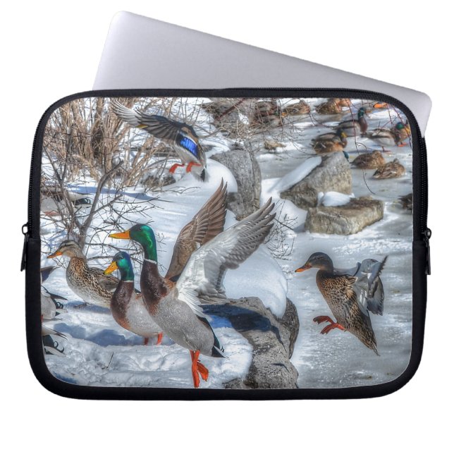 Flying Mallard Ducks Wildlife Gift Laptop Sleeve (Voorkant)