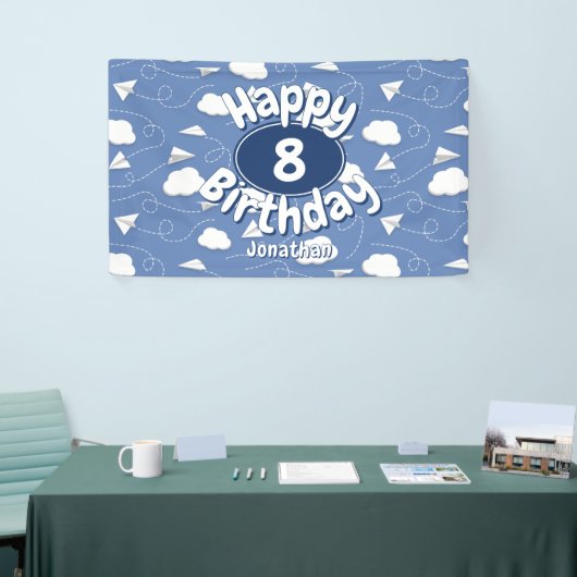 flying paper airplanes childs birthday spandoek (Beurs)