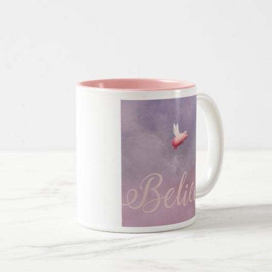 Flying Pig-Believe Tweekleurige Koffiemok (Voorkant rechts)