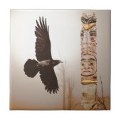 Flying Raven & Totem-Pole Fantasy Art Tegeltje (Voorkant)