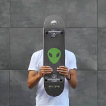 Flying Saucer & Green Alien Skateboard