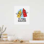 Flying Sauces Funny Food Pun Poster (Keuken)