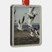 Flying Snow Geese Metalen Ornament (Rechts)