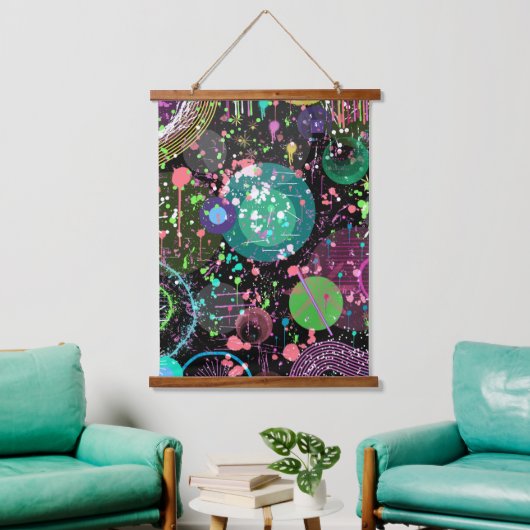 Flying Through Space: A Maximalist Abstract  Hangend Wandkleed (Woonkamer)