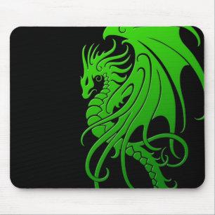 Flying Tribal Dragon - groen op zwart Muismat