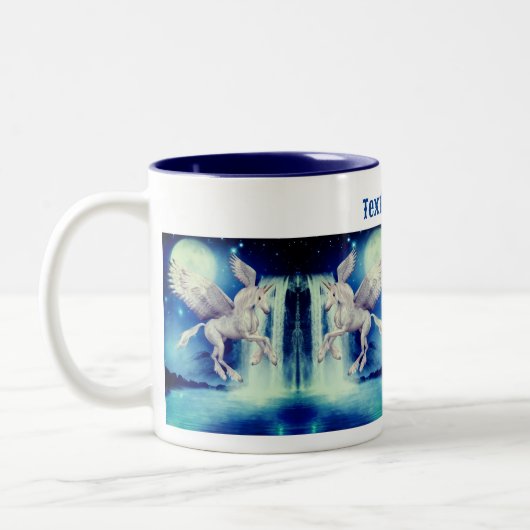 Flying Unicorn Waterfall Fantasy Gepersonaliseerd Tweekleurige Koffiemok (Links)