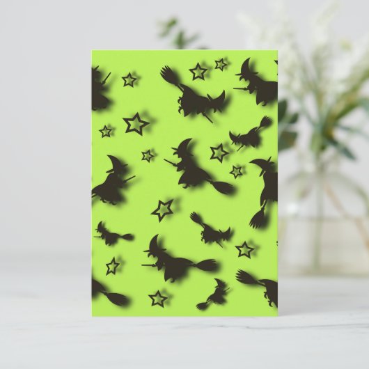 Flying witch among stars at Halloween night 3D (Staand voorkant)