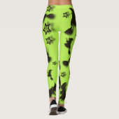 Flying witch among stars at Halloween night 3D Leggings (Achterkant)