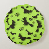 Flying witch among stars at Halloween night 3D Rond Kussen (Achterkant)