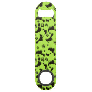 Flying witch among stars at Halloween night 3D Speed Flessenopener