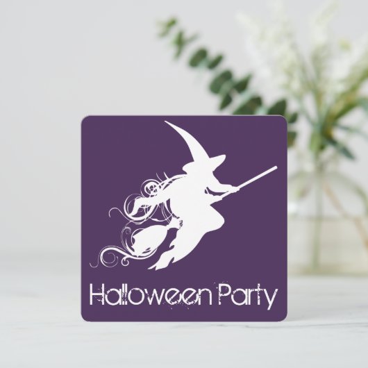 Flying Witch Silhouette Halloween Party Uitnodigin Kaart (Staand voorkant)