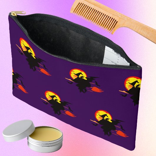 Flying Witch with full moon Etui