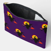 Flying Witch with full moon Etui (Open)