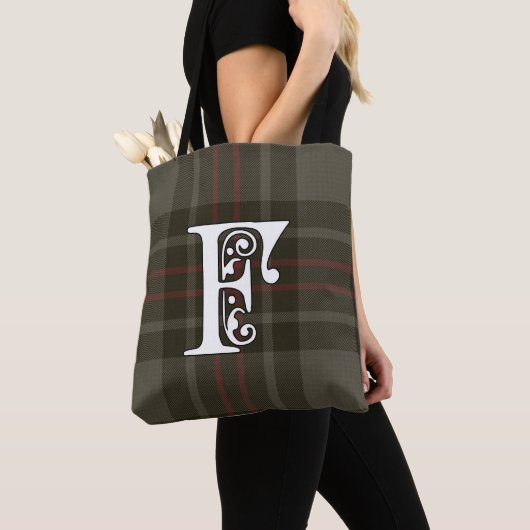 Flynn Clan Tartan Monogram Tote Bag (Dichtbij)