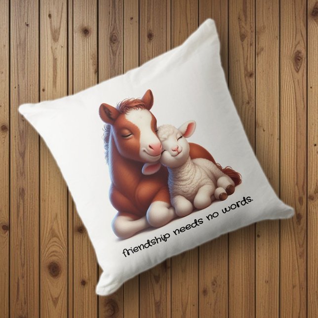 Foal & Lamb Beste vrienden delen een ontroerend mo Kussen (Baby Horse and Sheep Cuddling Friendship Needs No Words Throw Pillow Cover Photo)