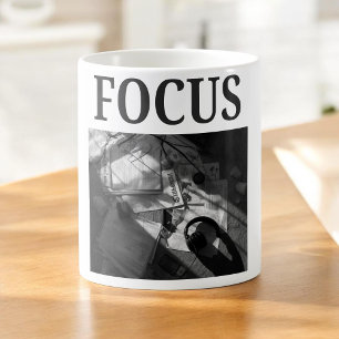 FOCUS - Donkere Academische Minimalistische Fotogr Koffiemok