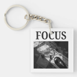 FOCUS - Donkere Academische Minimalistische Fotogr Sleutelhanger