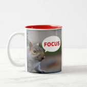 Focus. Geen gekibbel Tweekleurige Koffiemok (Links)
